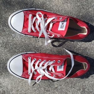 Red Converse